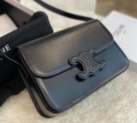 СУМКА CELINE TRIOMPHE фото