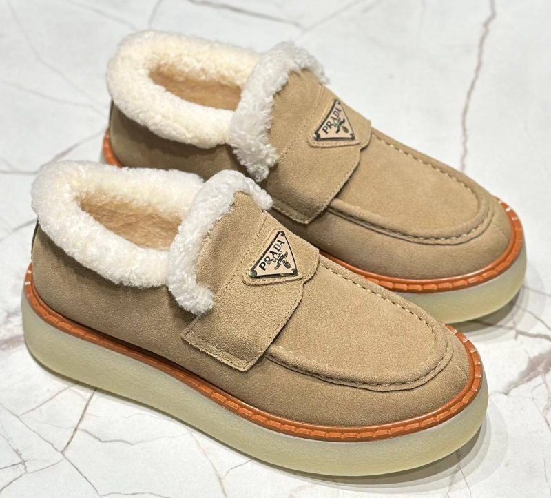 ЛОФЕРЫ PRADA фото