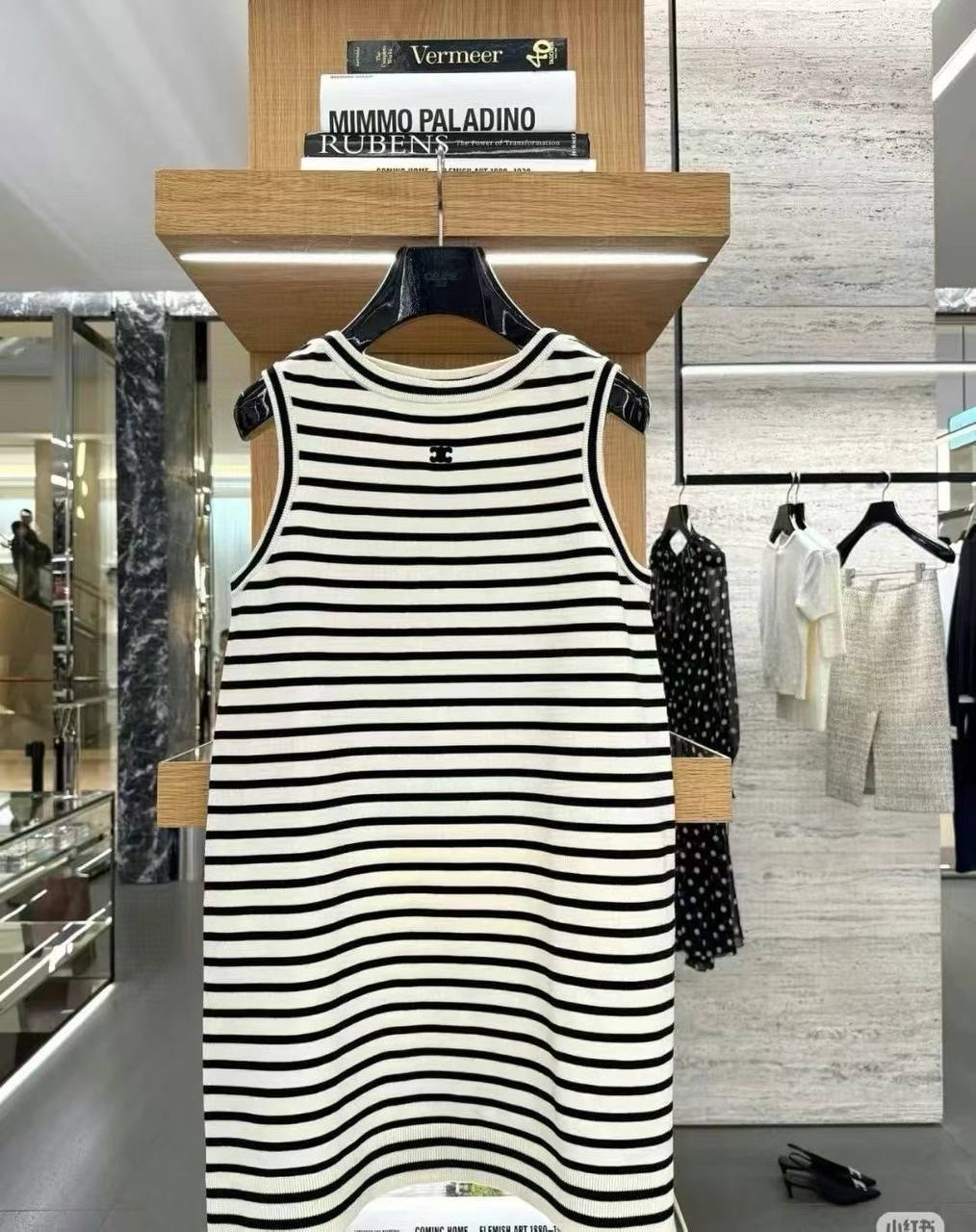 ПЛАТЬЕ CELINE детальное фото