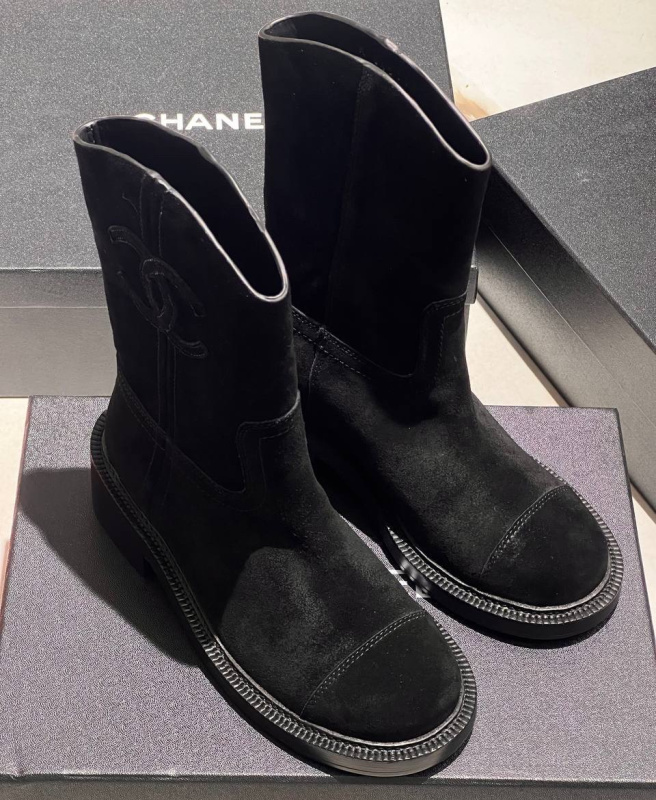 САПОГИ CHANEL фото