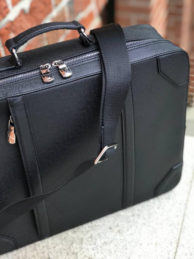 МУЖСКОЙ ПОРТФЕЛЬ-РЮКЗАК LOUIS VUITTON детальное фото