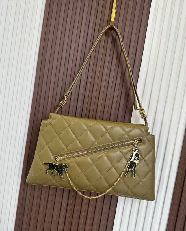 СУМКА CHANEL фото