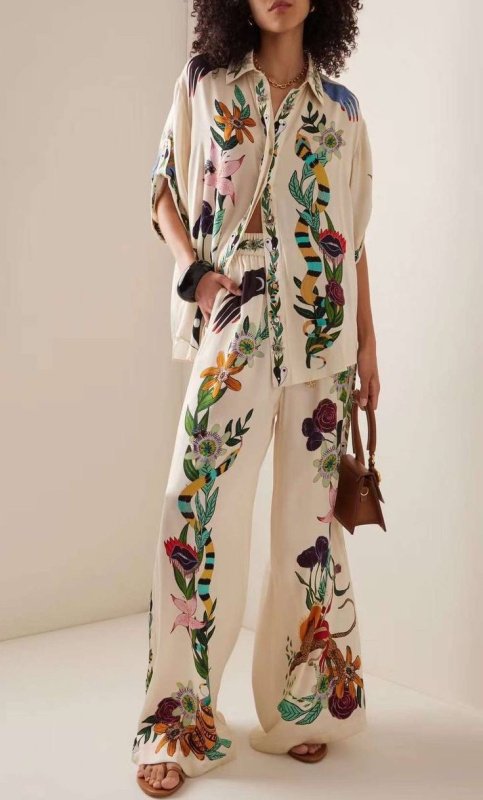 КОСТЮМ ALEMAIS фото