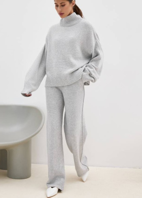 КОСТЮМ LORO PIANA фото