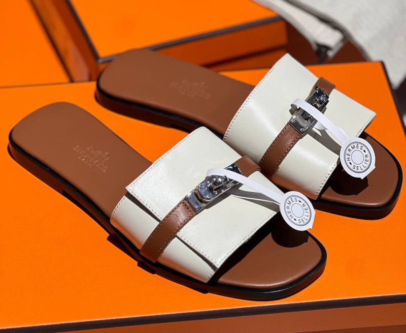 ШЛЕПКИ HERMES фото