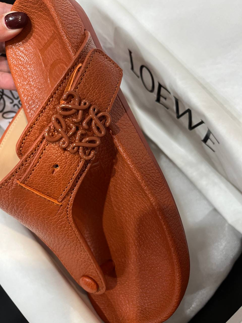 ШЛЕПКИ LOEWE детальное фото