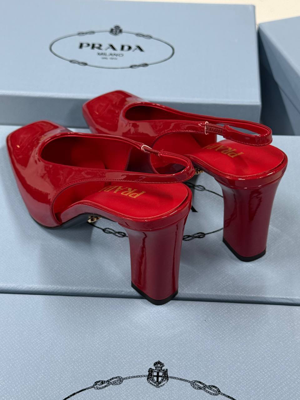 ТУФЛИ PRADA детальное фото