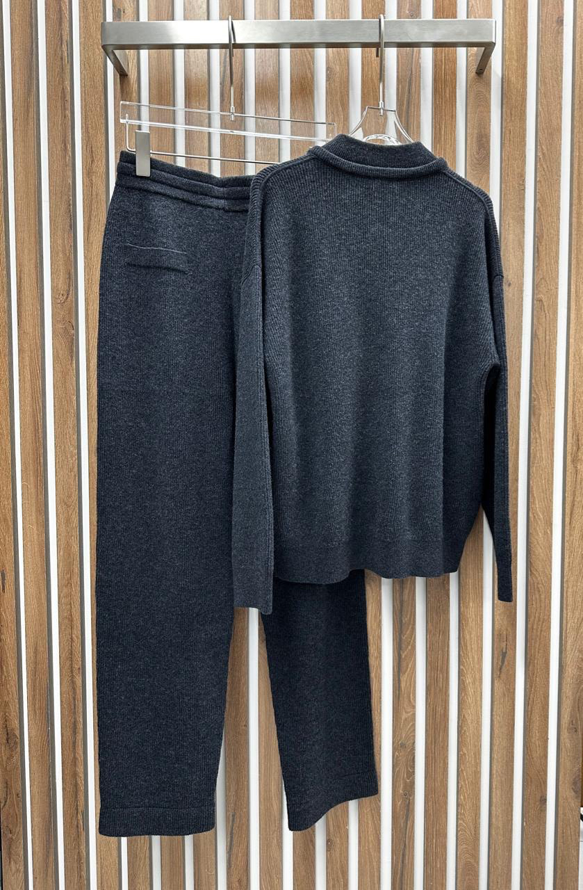 КОСТЮМ BRUNELLO CUCINELLI детальное фото