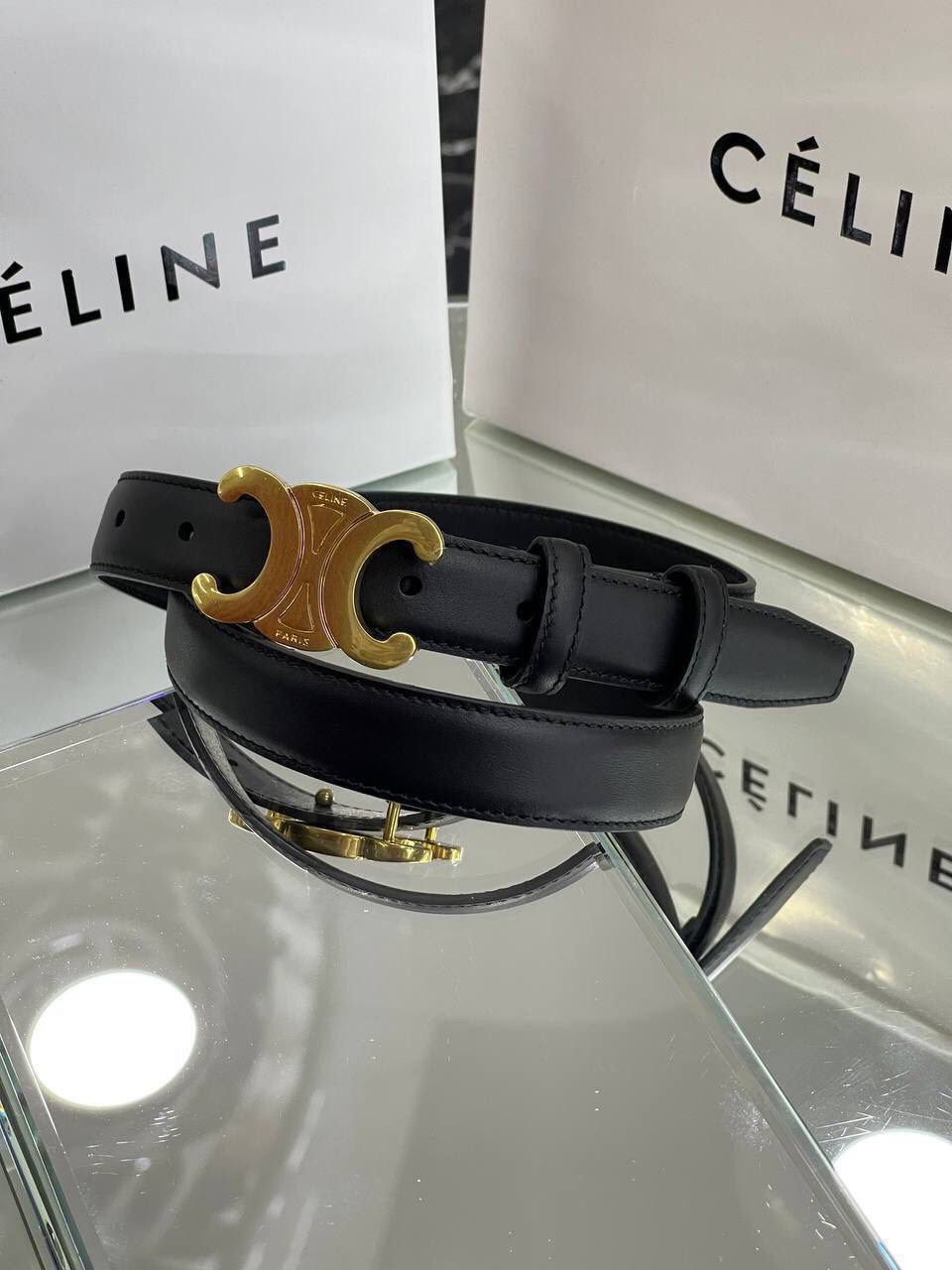 ЖЕНСКИЙ РЕМЕНЬ CELINE детальное фото