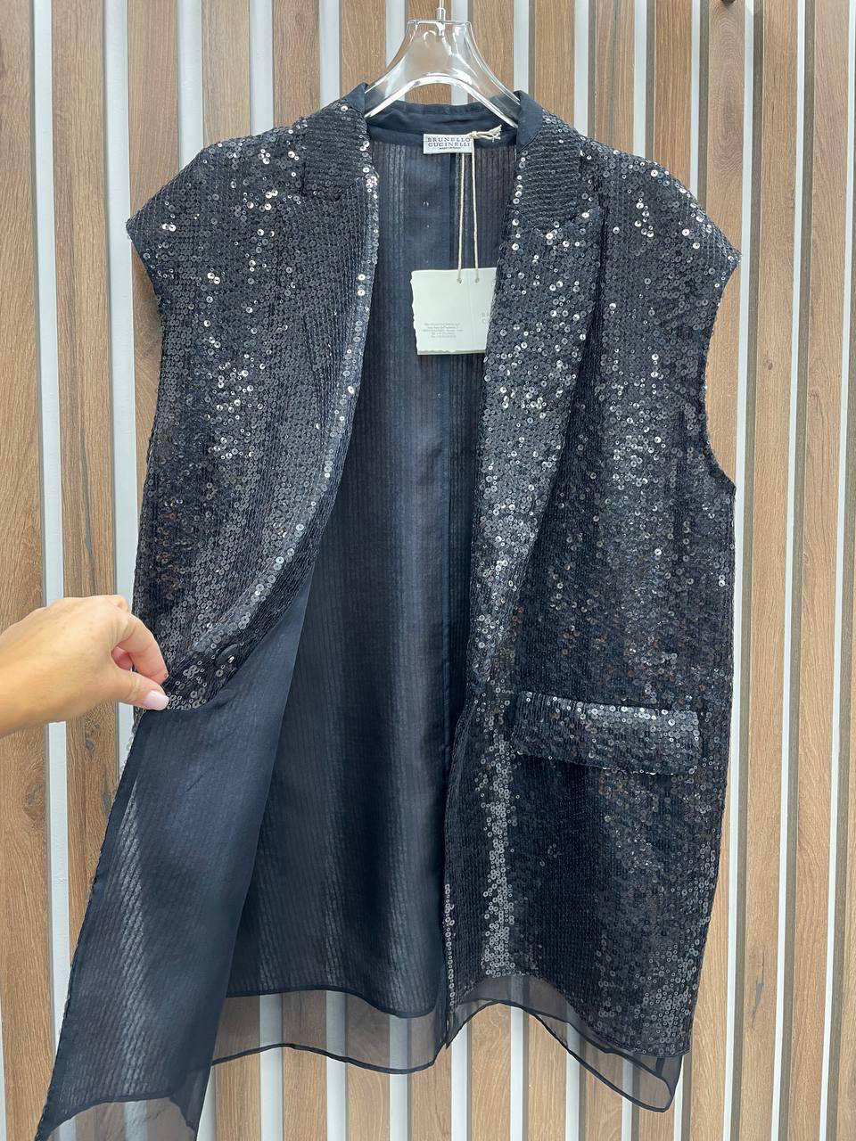 ЖИЛЕТ BRUNELLO CUCINELLI детальное фото