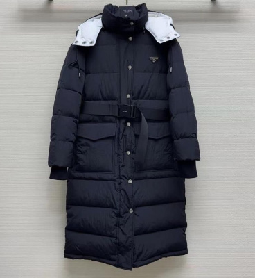 ПУХОВИК PRADA фото