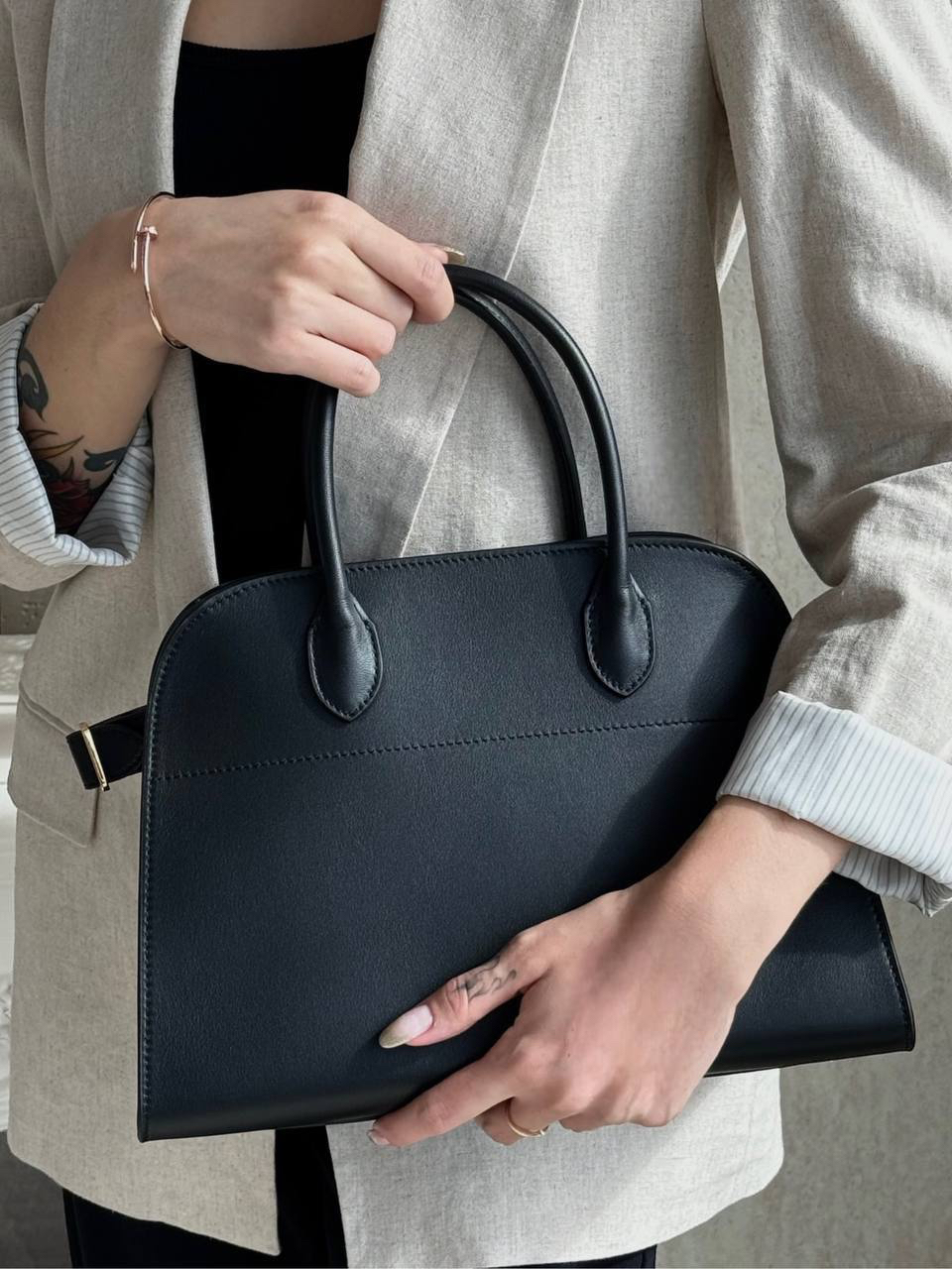 СУМКА THE ROW MARGAUX 17 детальное фото