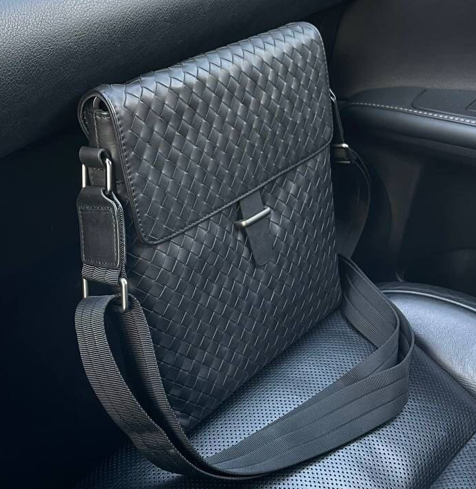 МУЖСКАЯ СУМКА МЕССЕНДЖЕР BOTTEGA VENETA фото