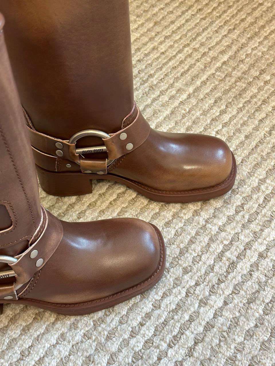 САПОГИ MIU MIU детальное фото