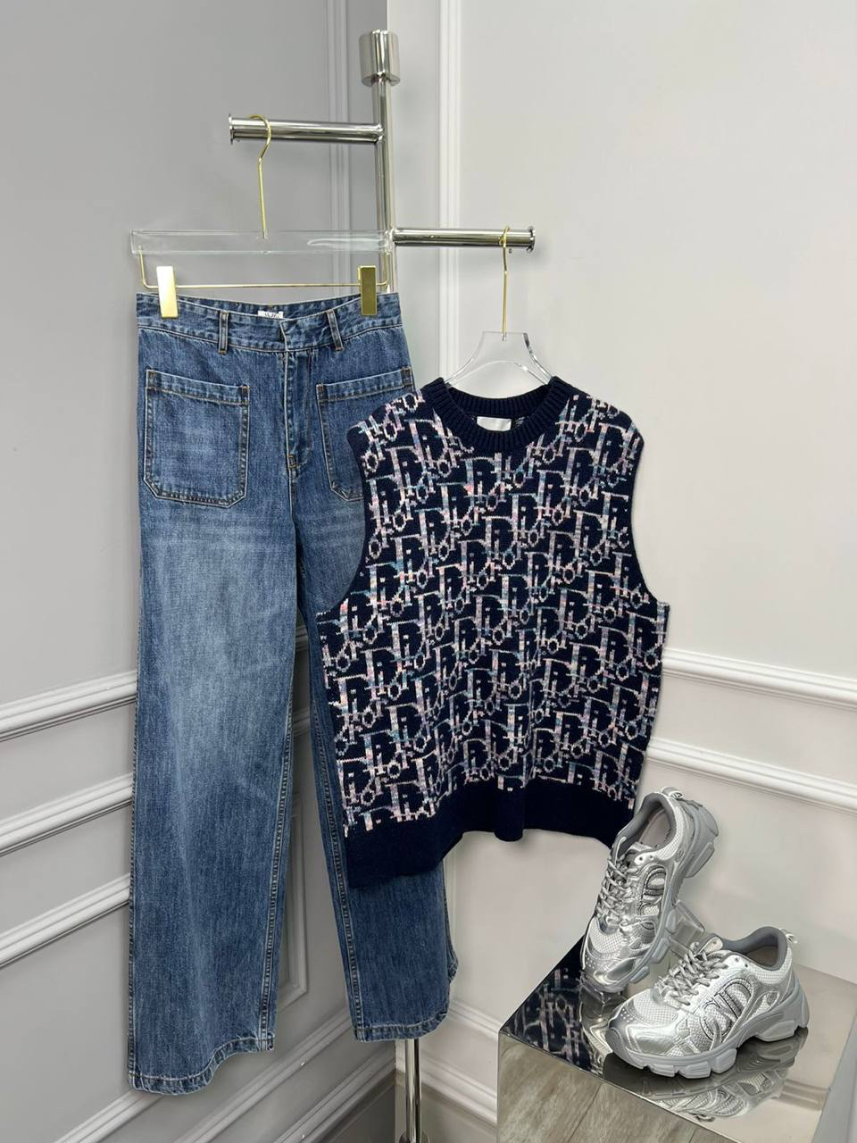 ЖИЛЕТ CHRISTIAN DIOR детальное фото