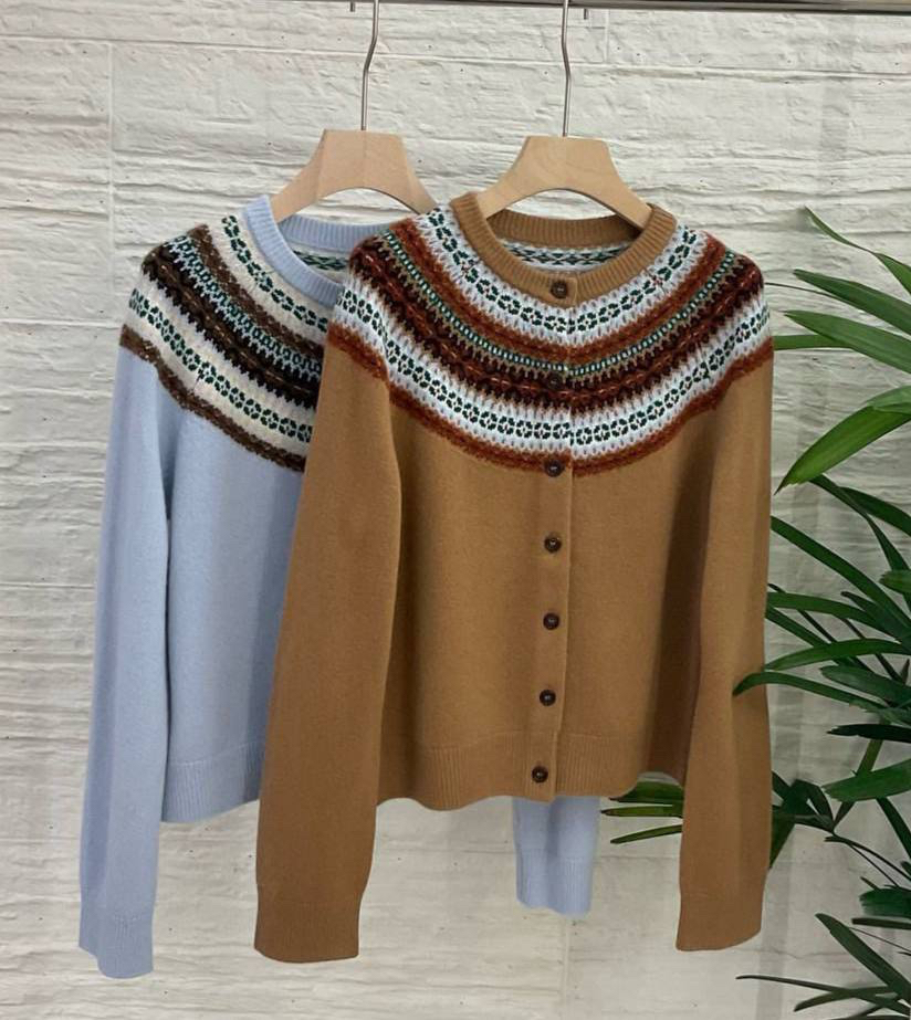 КАРДИГАН MIU MIU детальное фото