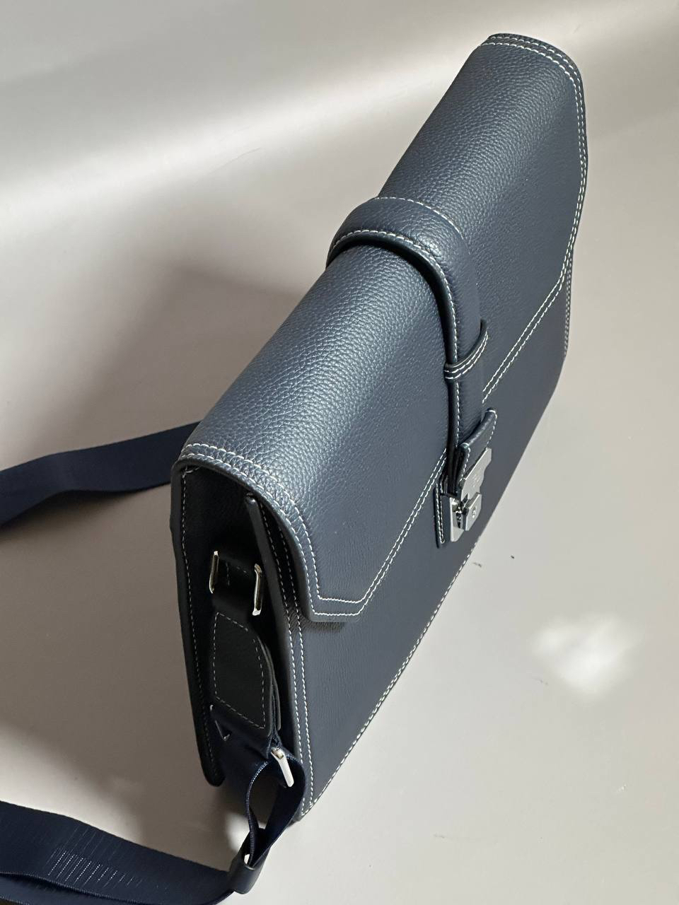 МУЖСКАЯ СУМКА МЕССЕНДЖЕР HERMES детальное фото