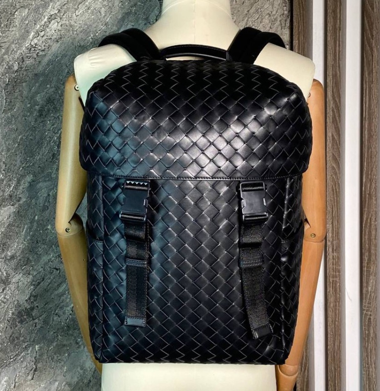 МУЖСКОЙ РЮКЗАК BOTTEGA VENETA фото