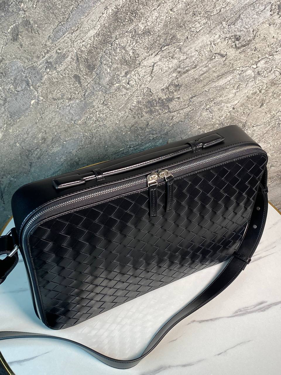 МУЖСКОЙ ПОРТФЕЛЬ BOTTEGA VENETA детальное фото