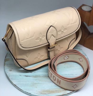 СУМКА LOUIS VUITTON фото