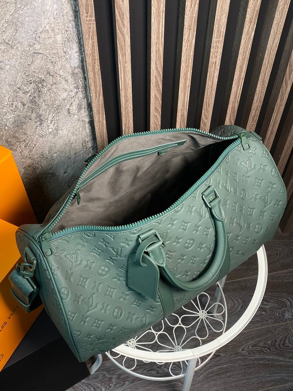 ДОРОЖНАЯ СУМКА LOUIS VUITTON детальное фото