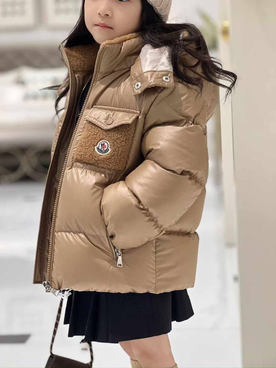 ДЕТСКИЙ ПУХОВИК MONCLER детальное фото