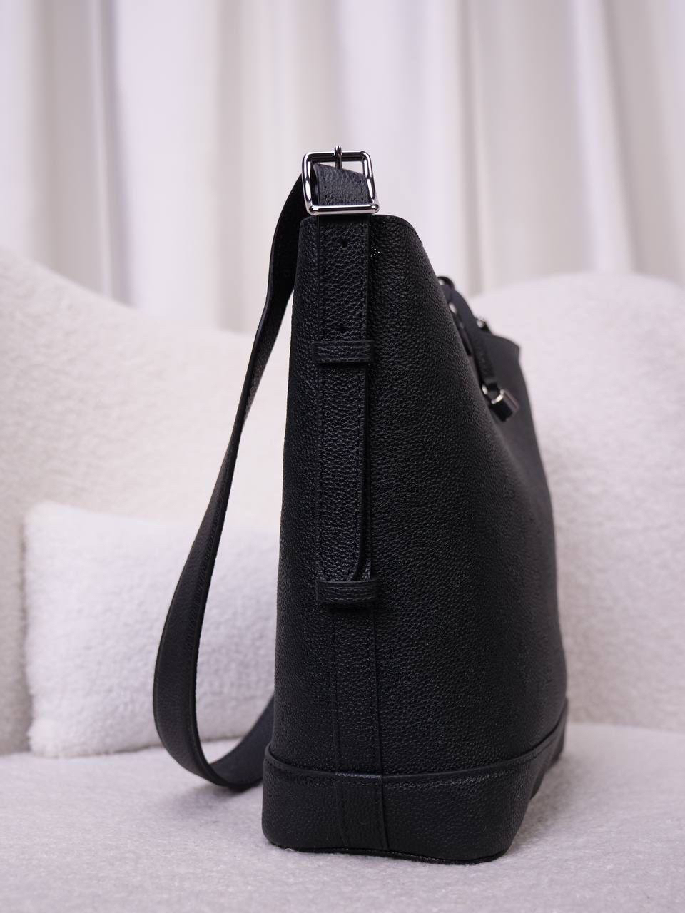 СУМКА LOUIS VUITTON детальное фото