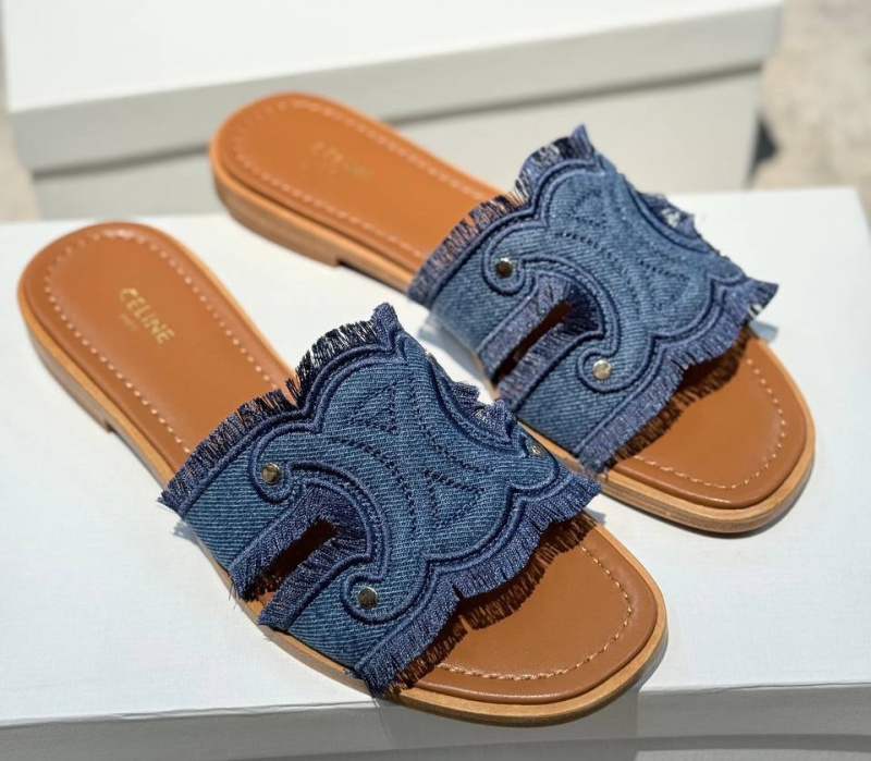 ШЛЕПКИ CELINE фото