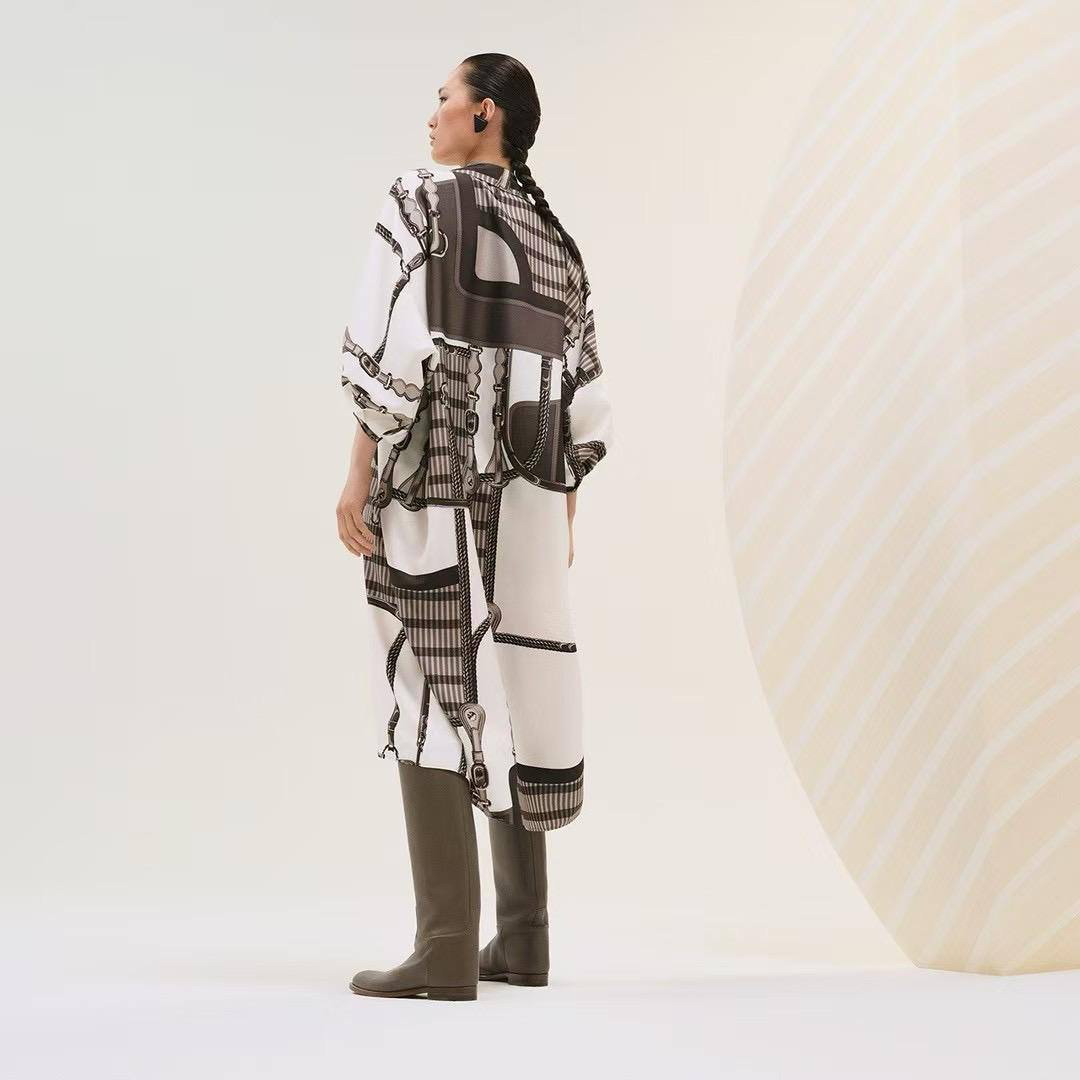 ПЛАТЬЕ HERMES детальное фото