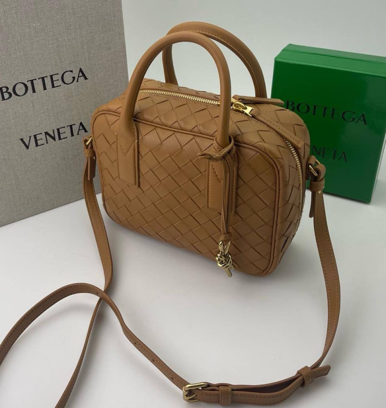 СУМКА BOTTEGA VENETA фото