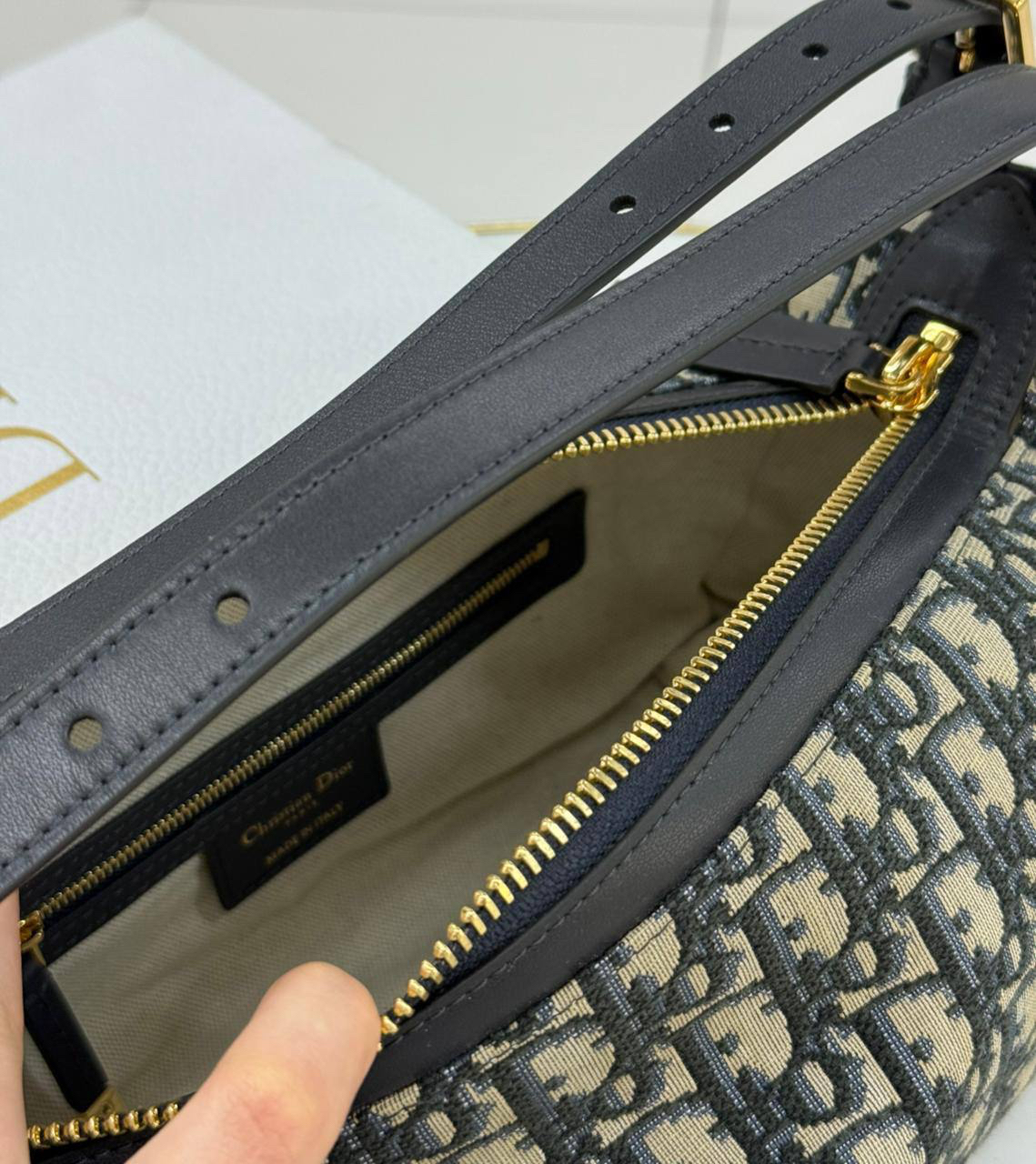 СУМКА CHRISTIAN DIOR D-JOURNEY детальное фото