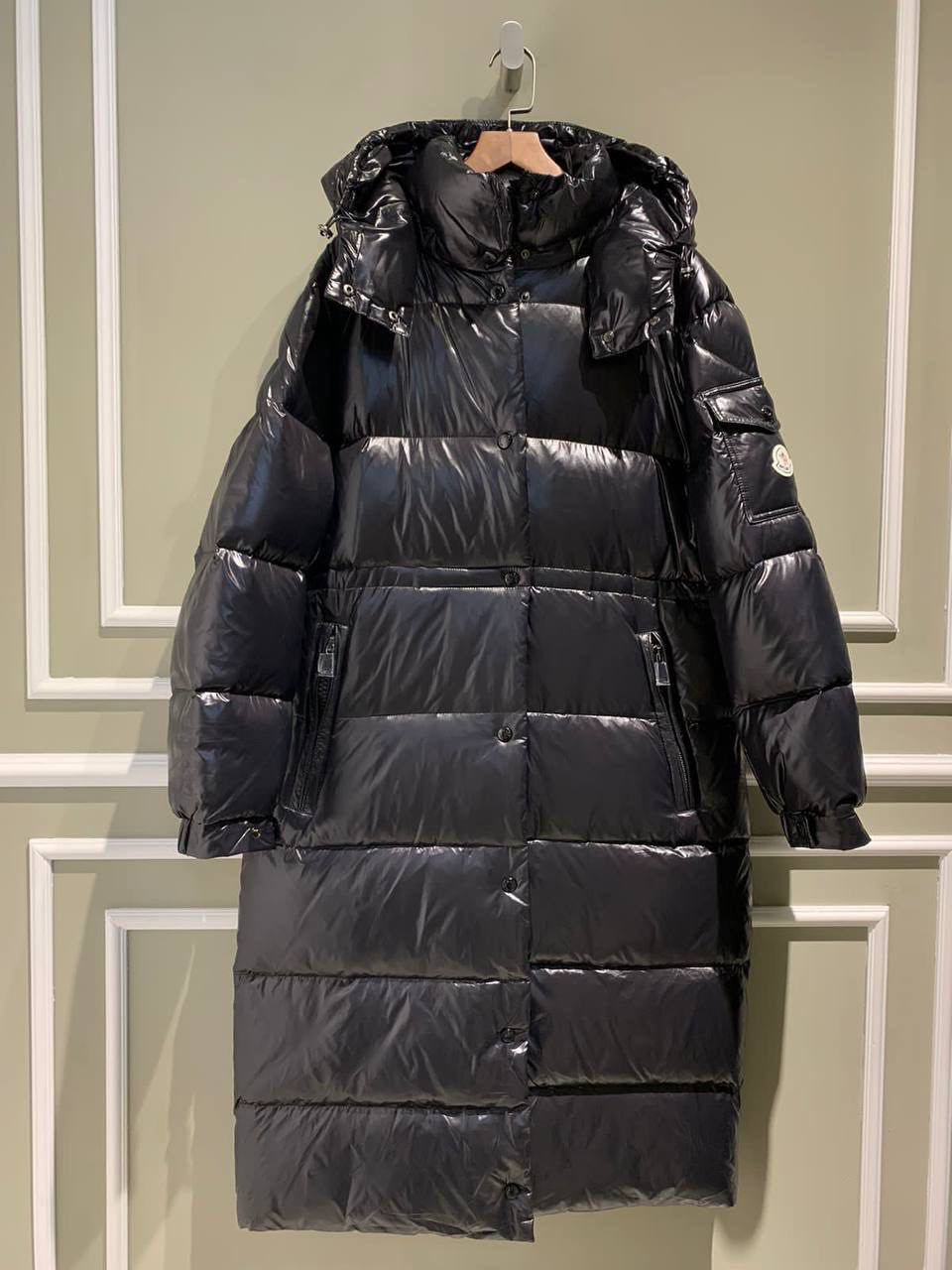 ПУХОВИК MONCLER детальное фото