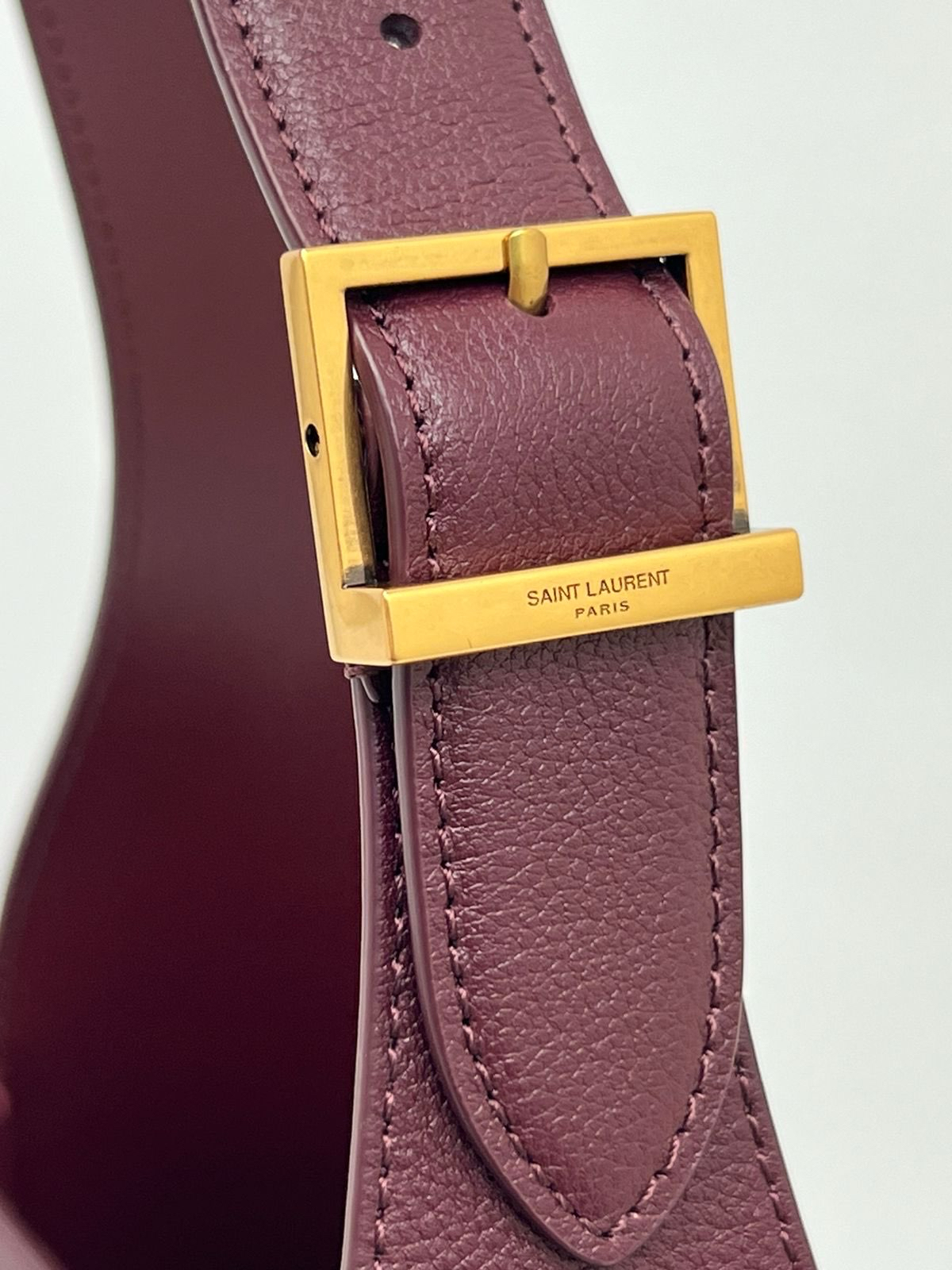 СУМКА SAINT LAURENT детальное фото