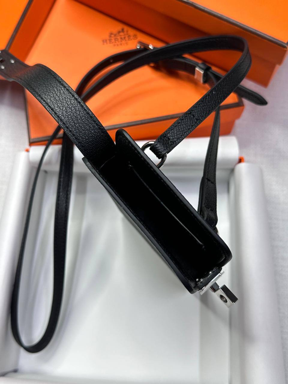 СУМКА ДЛЯ ТЕЛЕФОНА HERMES детальное фото