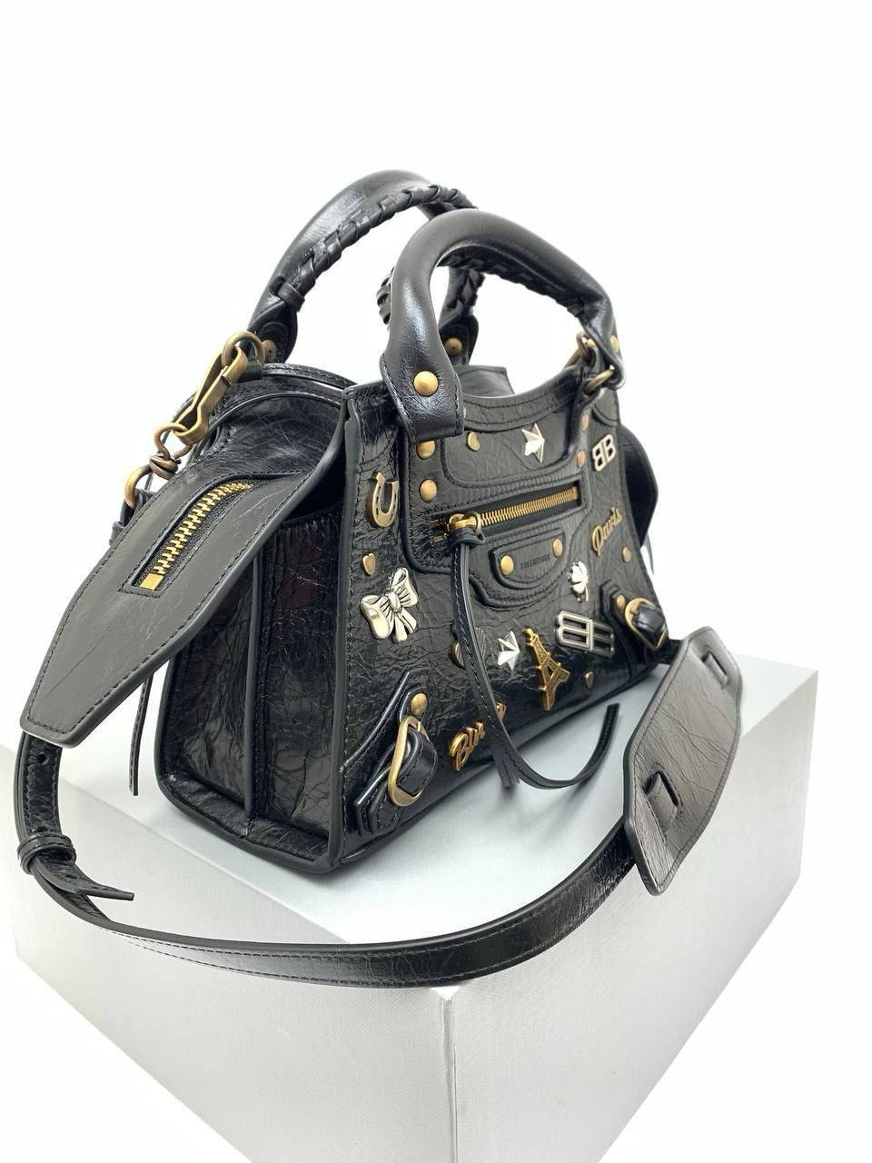 СУМКА BALENCIAGA детальное фото