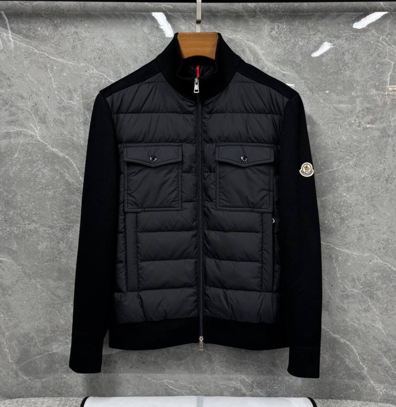 МУЖСКАЯ КУРТКА MONCLER фото
