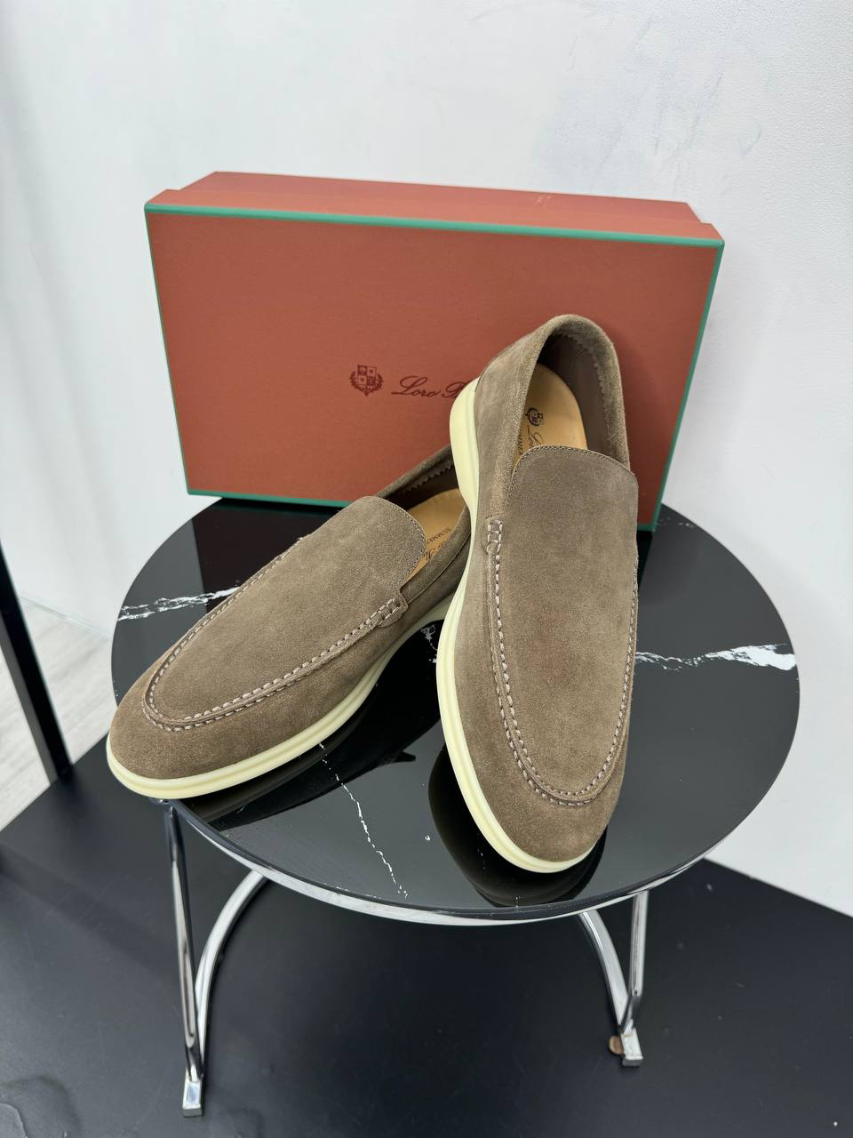 МУЖСКИЕ ЛОФЕРЫ LORO PIANA детальное фото