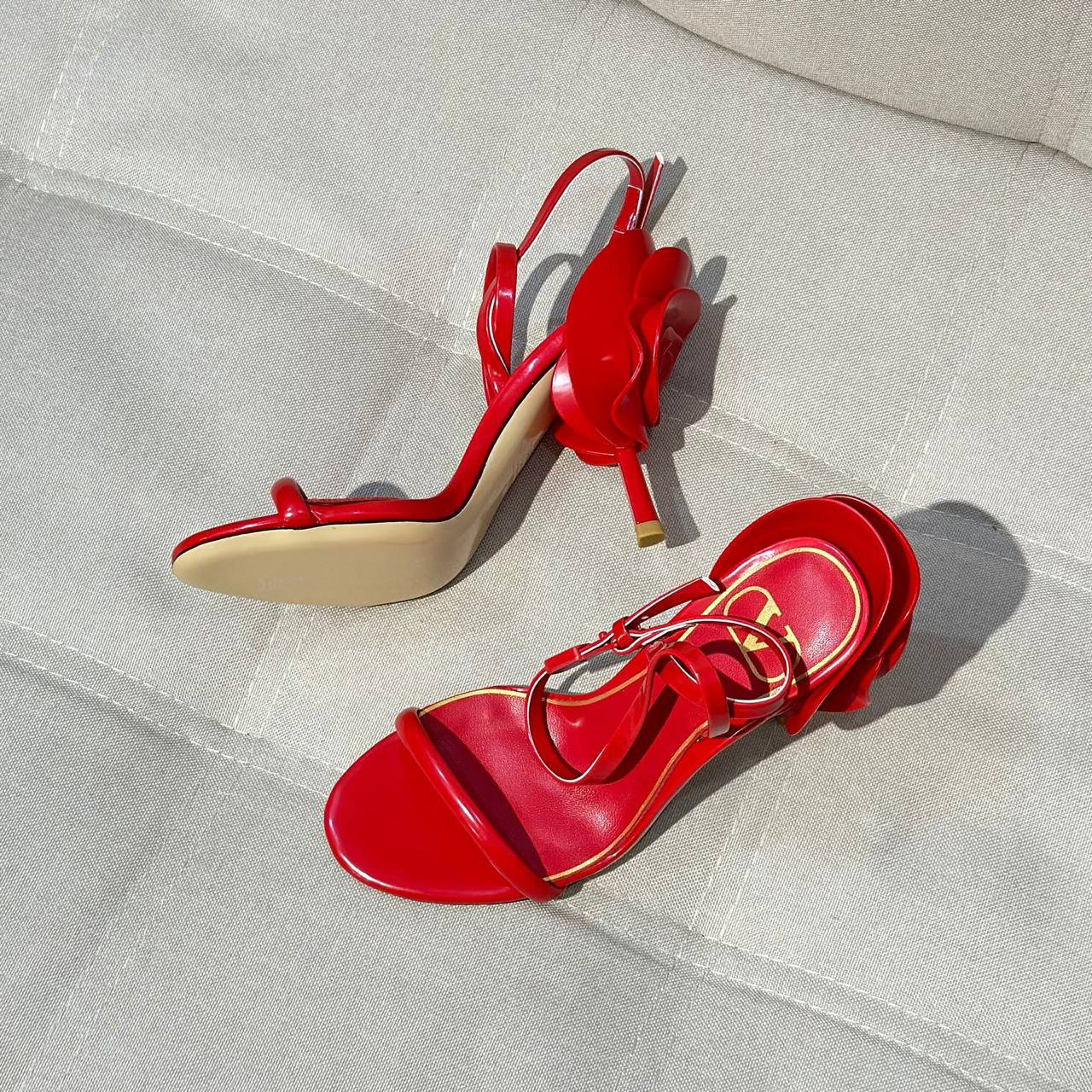 БОСОНОЖКИ VALENTINO детальное фото