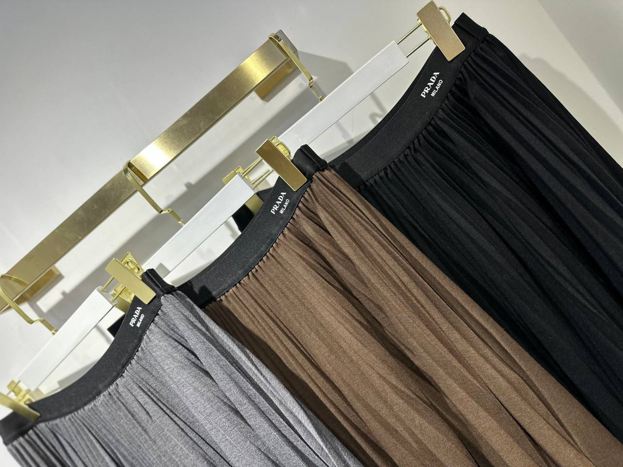 ЮБКА PRADA детальное фото