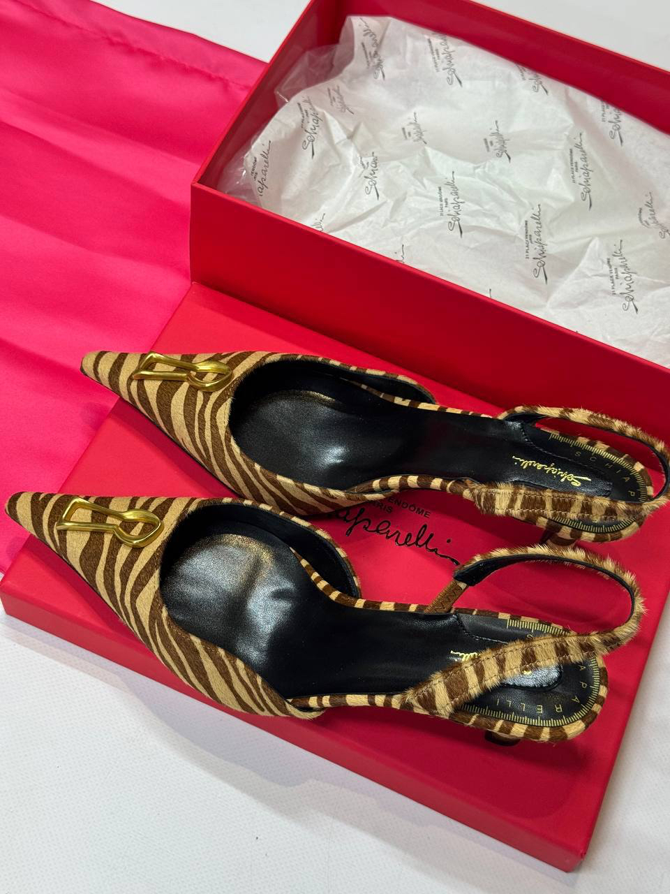 ТУФЛИ SCHIAPARELLI детальное фото