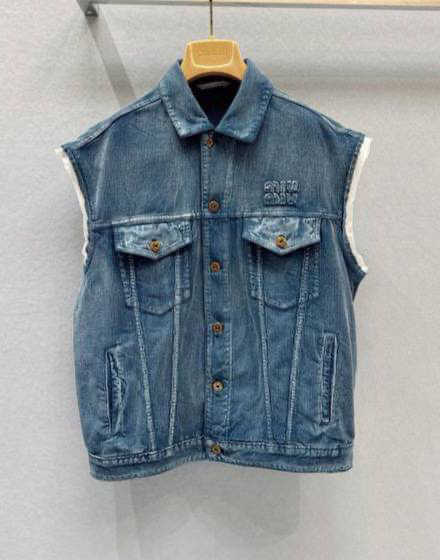 ЖИЛЕТ MIU MIU детальное фото