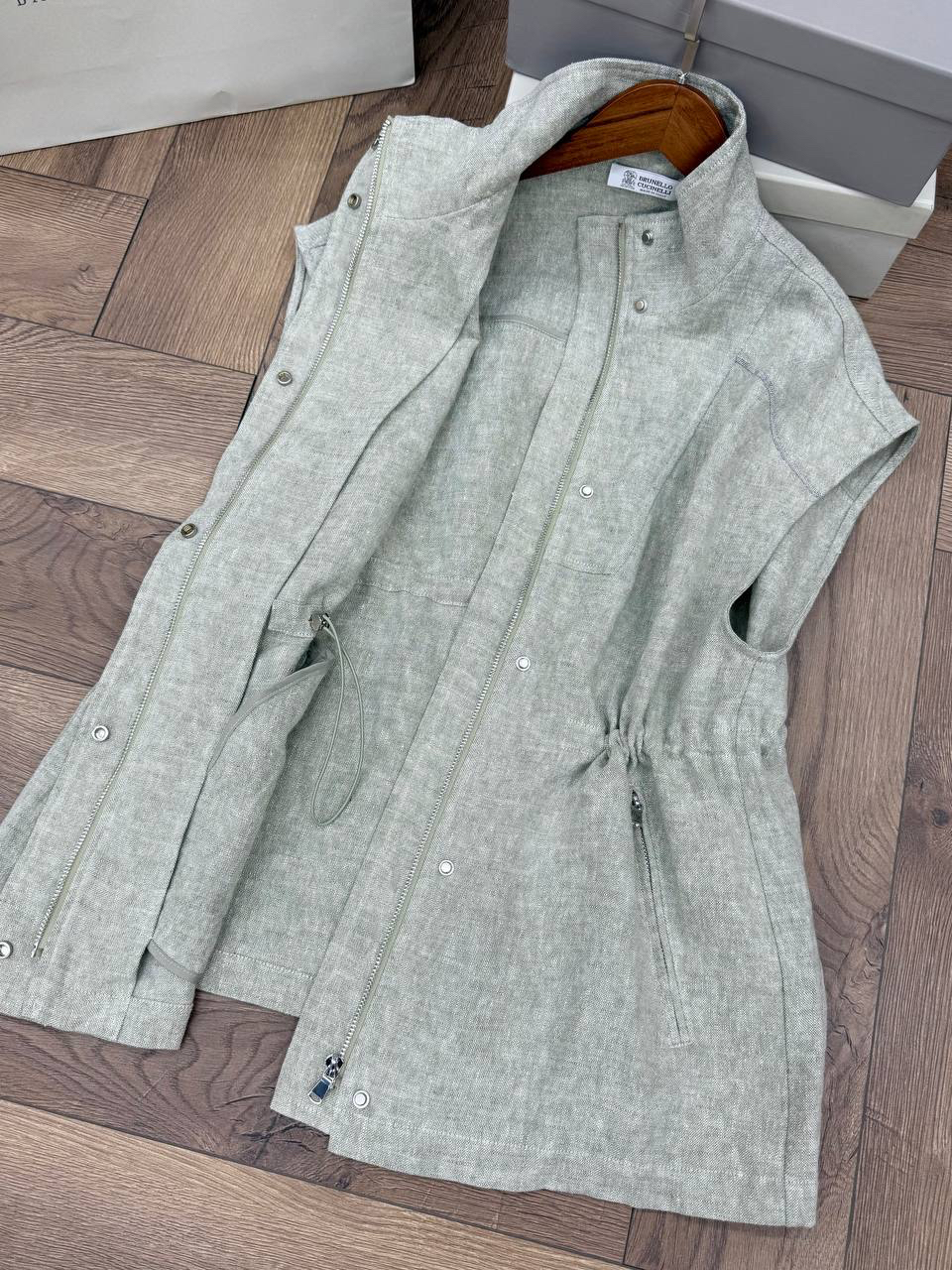 КОСТЮМ BRUNELLO CUCINELLI детальное фото