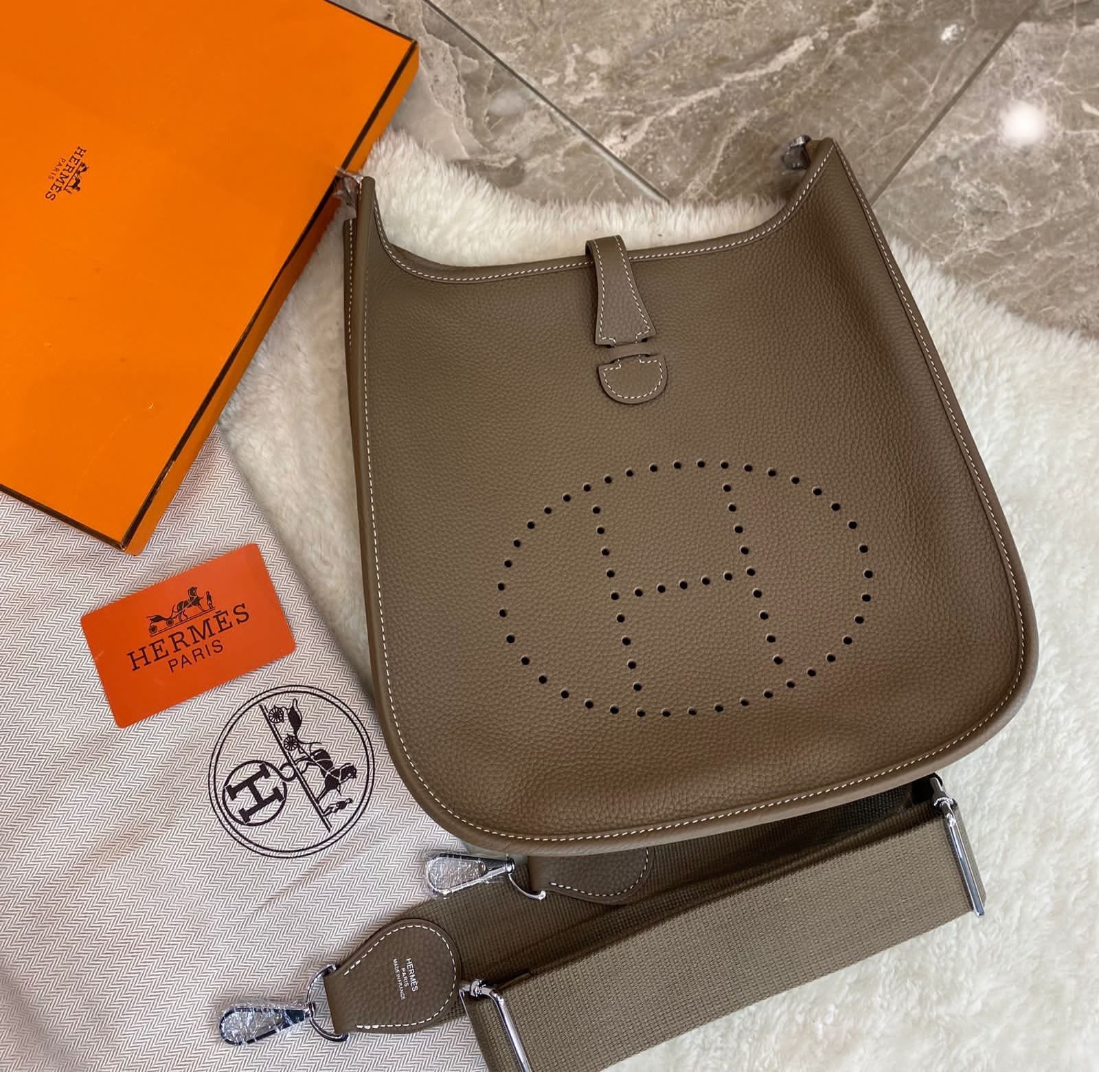 СУМКА HERMES EVELYNE детальное фото