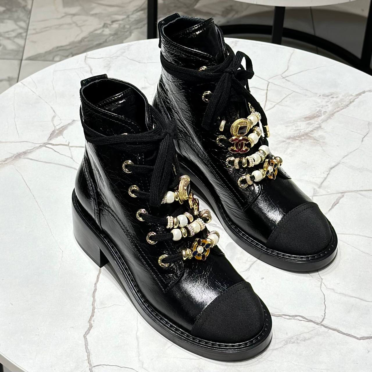 БОТИНКИ CHANEL детальное фото