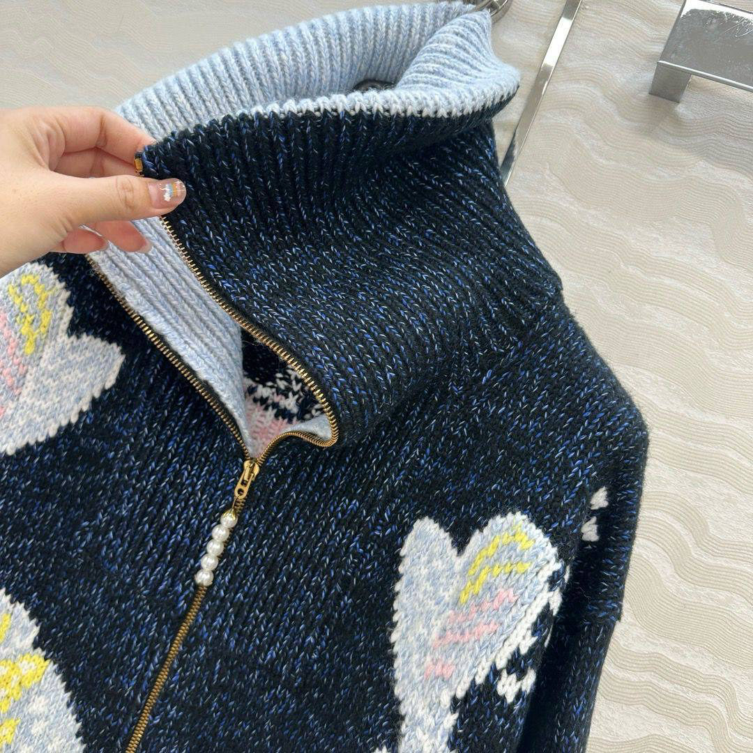 КАРДИГАН LOUIS VUITTON детальное фото