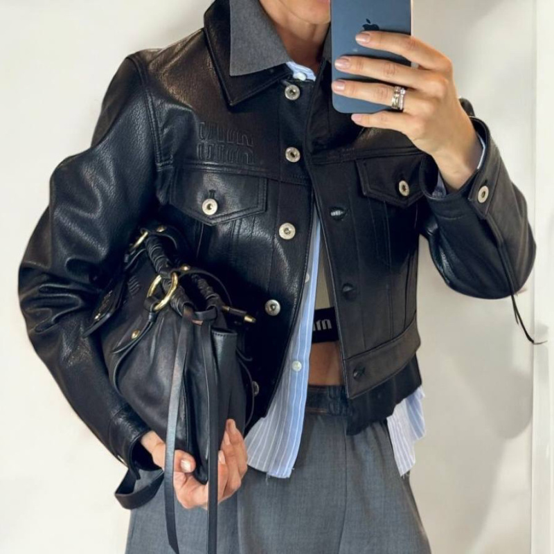 КУРТКА MIU MIU фото