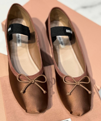 БАЛЕТКИ MIU MIU фото