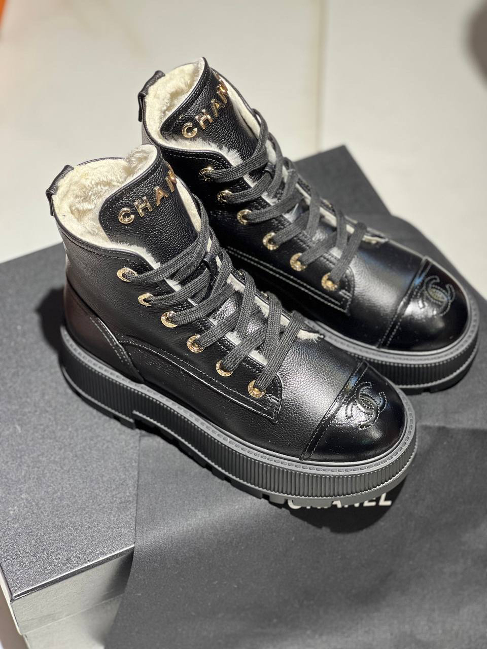 БОТИНКИ CHANEL детальное фото