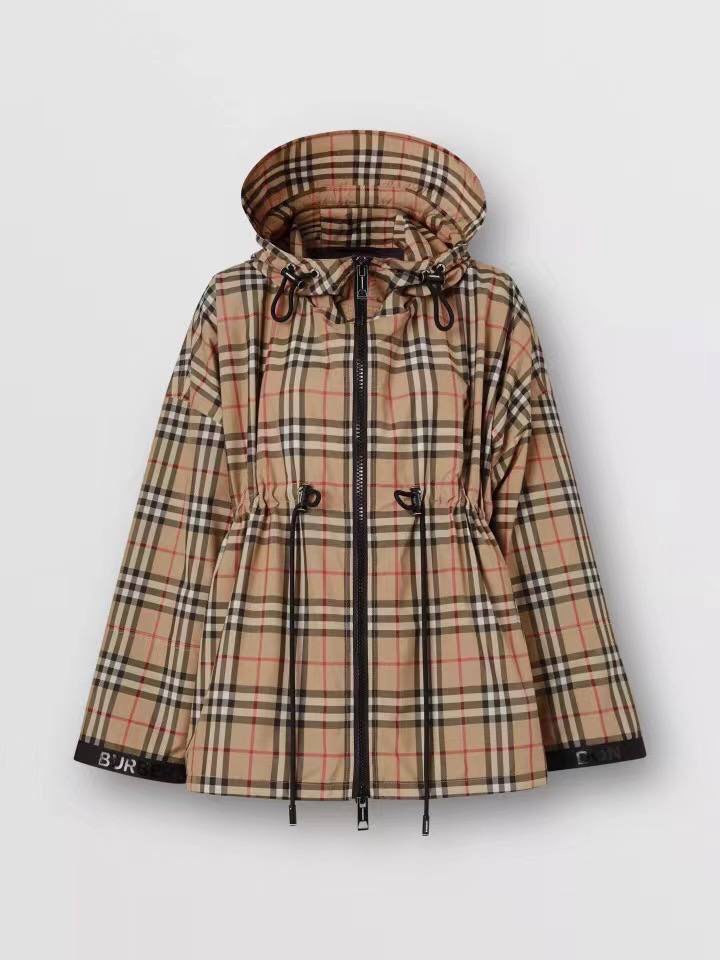 КУРТКА BURBERRY детальное фото