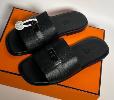 МУЖСКИЕ ШЛЕПКИ HERMES фото